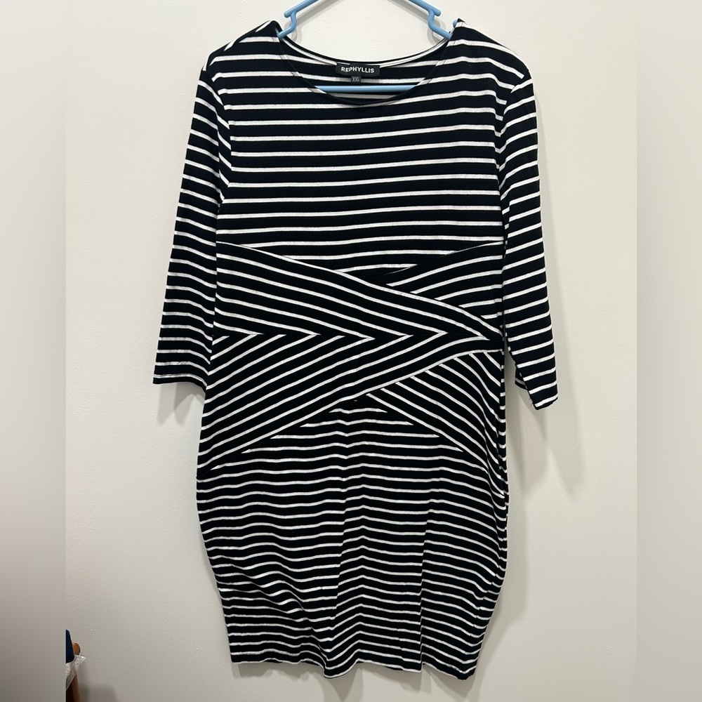 Rephyllis Dress XXL Black & White Striped‎ 3/4 Sleeve Pullover Sheath Stretch